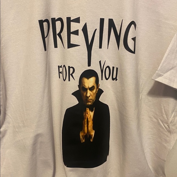 NEW! PREYING FOR YOU oversized tee - Picture 2 of 5